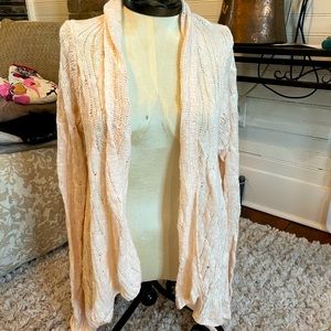 Abercrombie & Fitch large light pink sweater